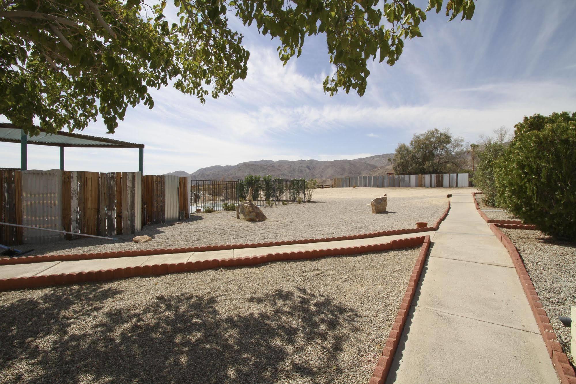 Harmony Motel Twentynine Palms Eksteriør bilde