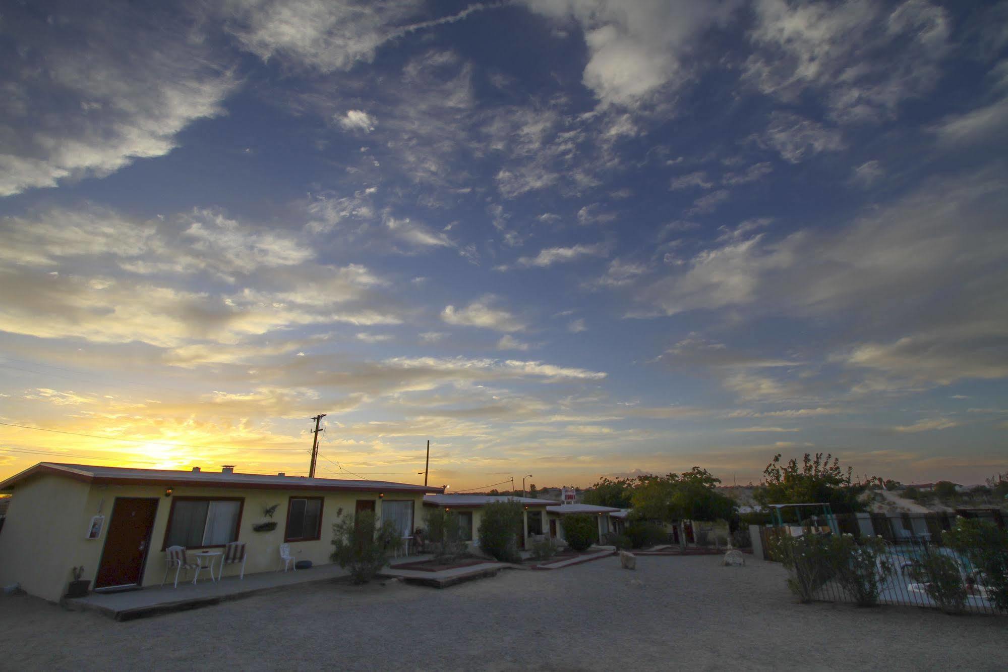 Harmony Motel Twentynine Palms Eksteriør bilde